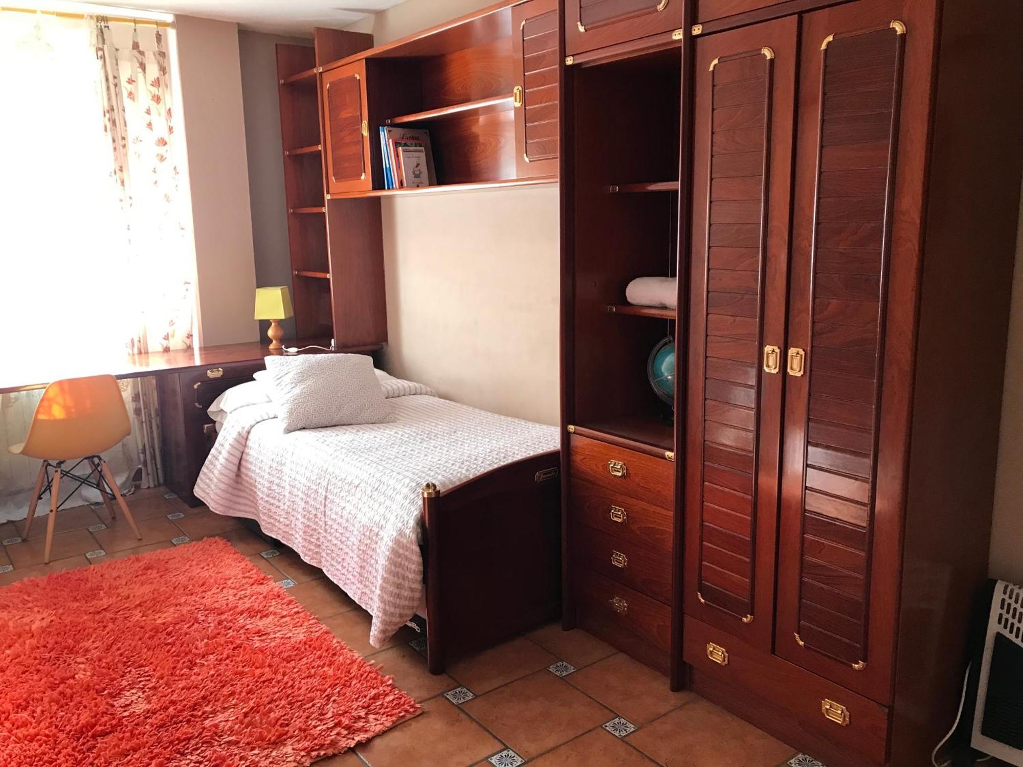 Apartamento Con Amplia Terraza Cerca Del Hospital Clinico Сантяго де Компостела Екстериор снимка