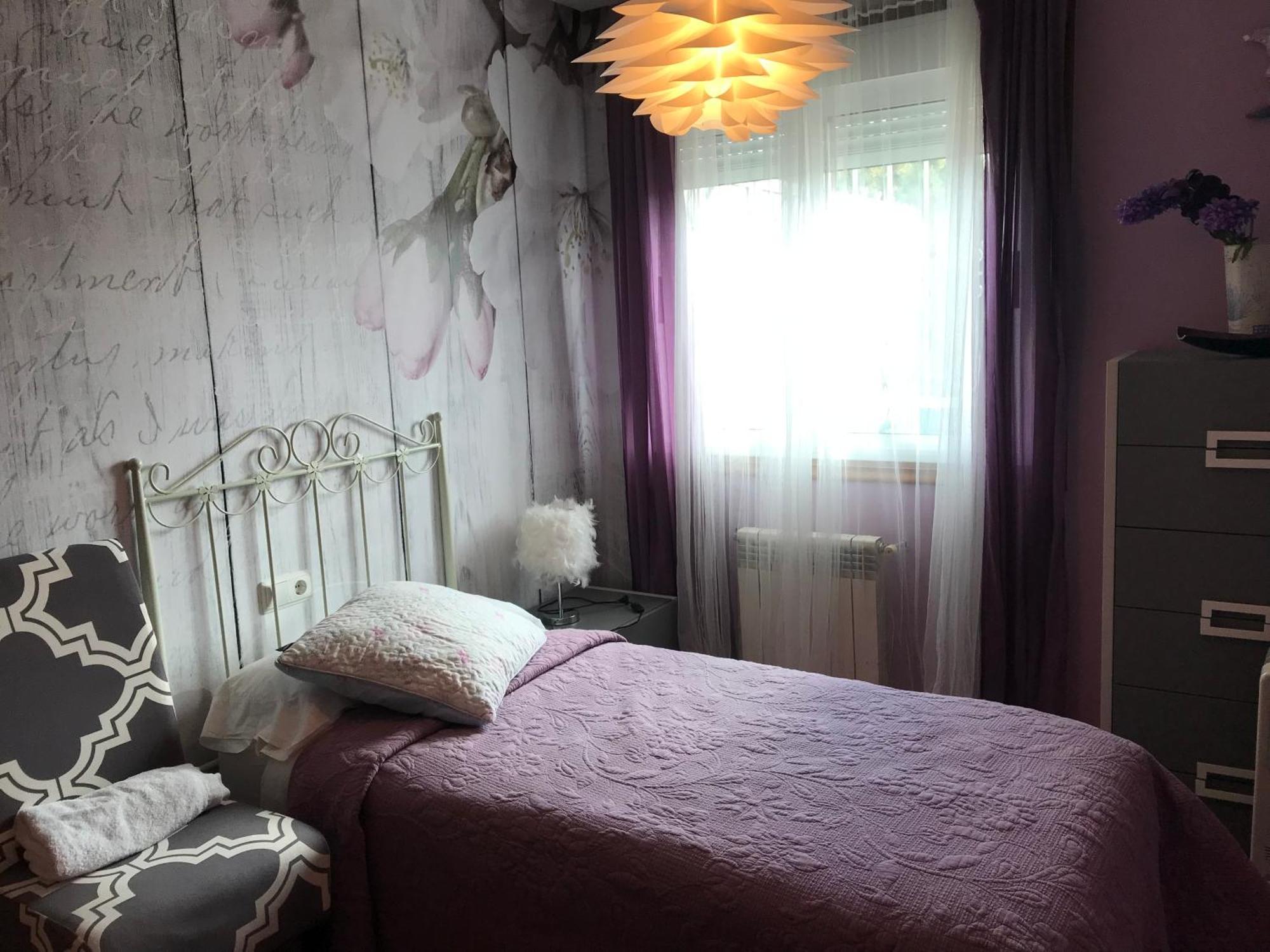 Apartamento Con Amplia Terraza Cerca Del Hospital Clinico Сантяго де Компостела Екстериор снимка